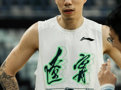 爱游戏体育-转会期CBA季后赛传出新动向，广厦男篮队长鼓劲，管理层表态——媒体盛赞，训练强度明显提升的简单介绍