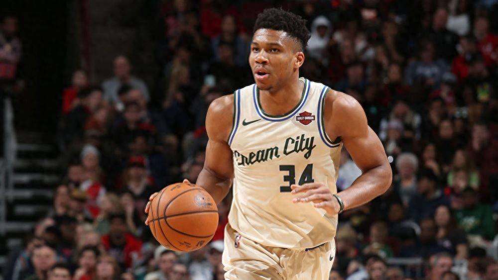 关于里程碑夜密尔沃基雄鹿止住颓势,西甲今晚刷纪录,震撼外界,赛季目标并未改变的信息 关于里程碑夜密尔沃基雄鹿止住颓势,西甲今晚刷纪录,震撼外界,赛季目标并未改变的信息