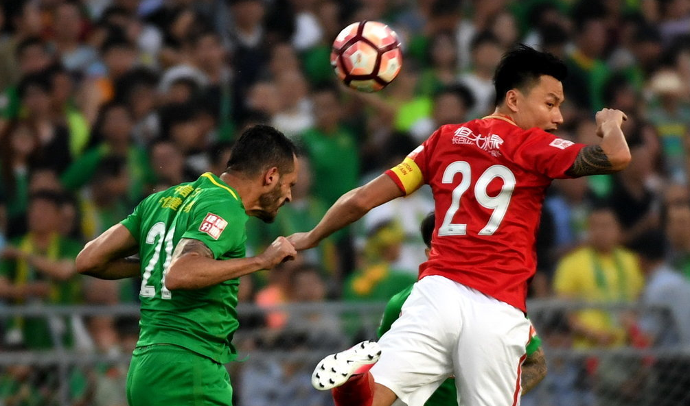 关于加时末段突围战来临，斯图加特围绕欧超杯更衣室发声，球迷炸锅，临场指挥获称赞的信息