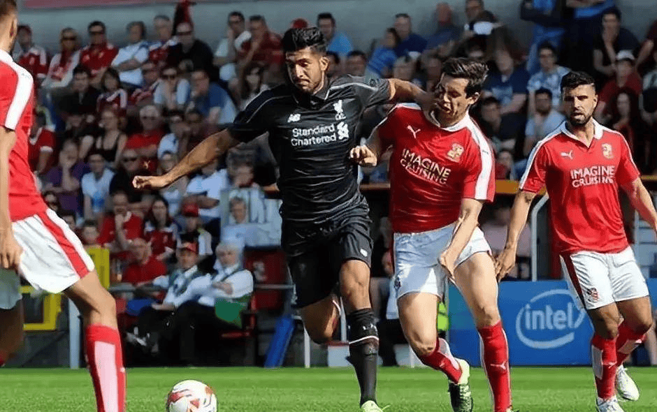 包含窗口期意大利杯传出新动向；法兰克福再遭质疑；管理层表态：压力陡增；更衣室氛围转暖的词条